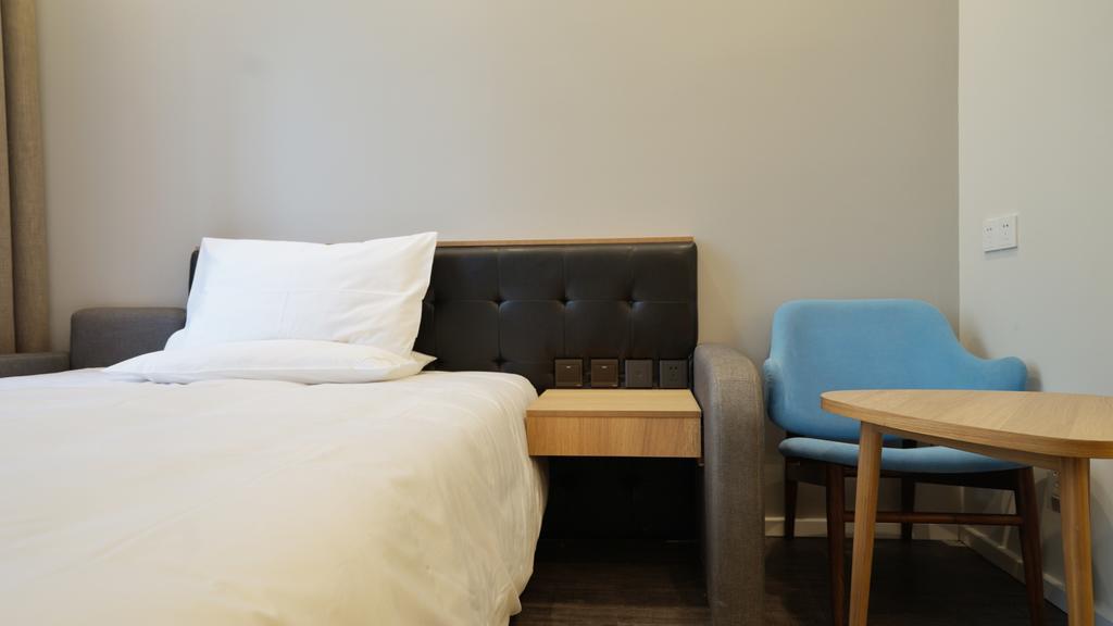Hanting Premium Hotel Shanghai South Xizang Road Екстер'єр фото
