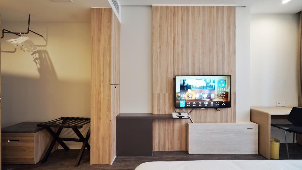 Hanting Premium Hotel Shanghai South Xizang Road Екстер'єр фото