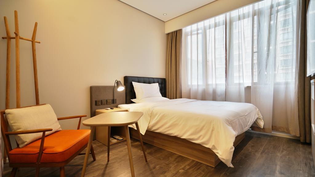 Hanting Premium Hotel Shanghai South Xizang Road Екстер'єр фото