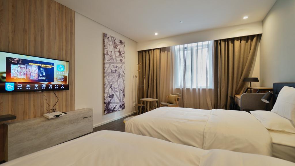 Hanting Premium Hotel Shanghai South Xizang Road Екстер'єр фото